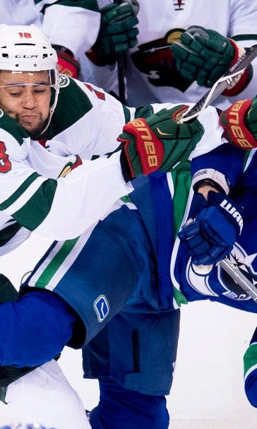 Pettersson scores twice, leads Canucks past Wild 5-2